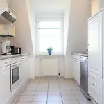 Apartament Haus Jenny E 5 *